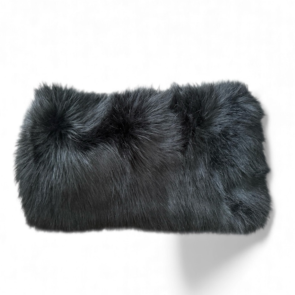 NWT! Infinity Elegant Long Fur Scarf Black Luxe Fluffy Faux Fur Wrap